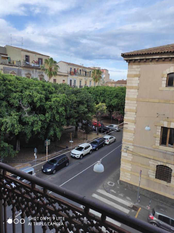Apartment Sangiuliano คาตาเนีย ภายนอก รูปภาพ