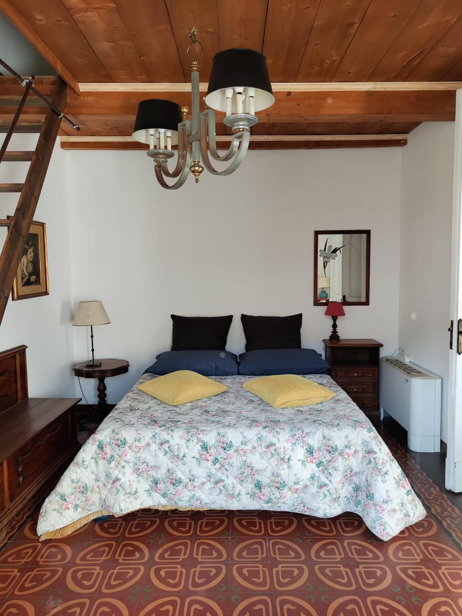 Apartment Sangiuliano คาตาเนีย ภายนอก รูปภาพ